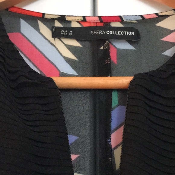 Sfera Collection Southwestern Aztec, Light Flowy Dress, Size Medium - Picture 10 of 14